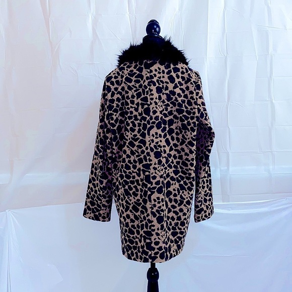 Donna Salyers Fabulous Furs Animal Print Coat Size XL - Picture 6 of 9